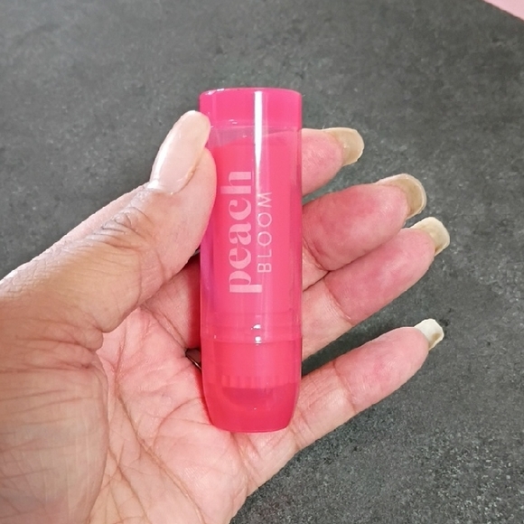 Too Faced Peach Bloom Blossoming Lip Balm - Raspberry Flush - Picture 2 of 4